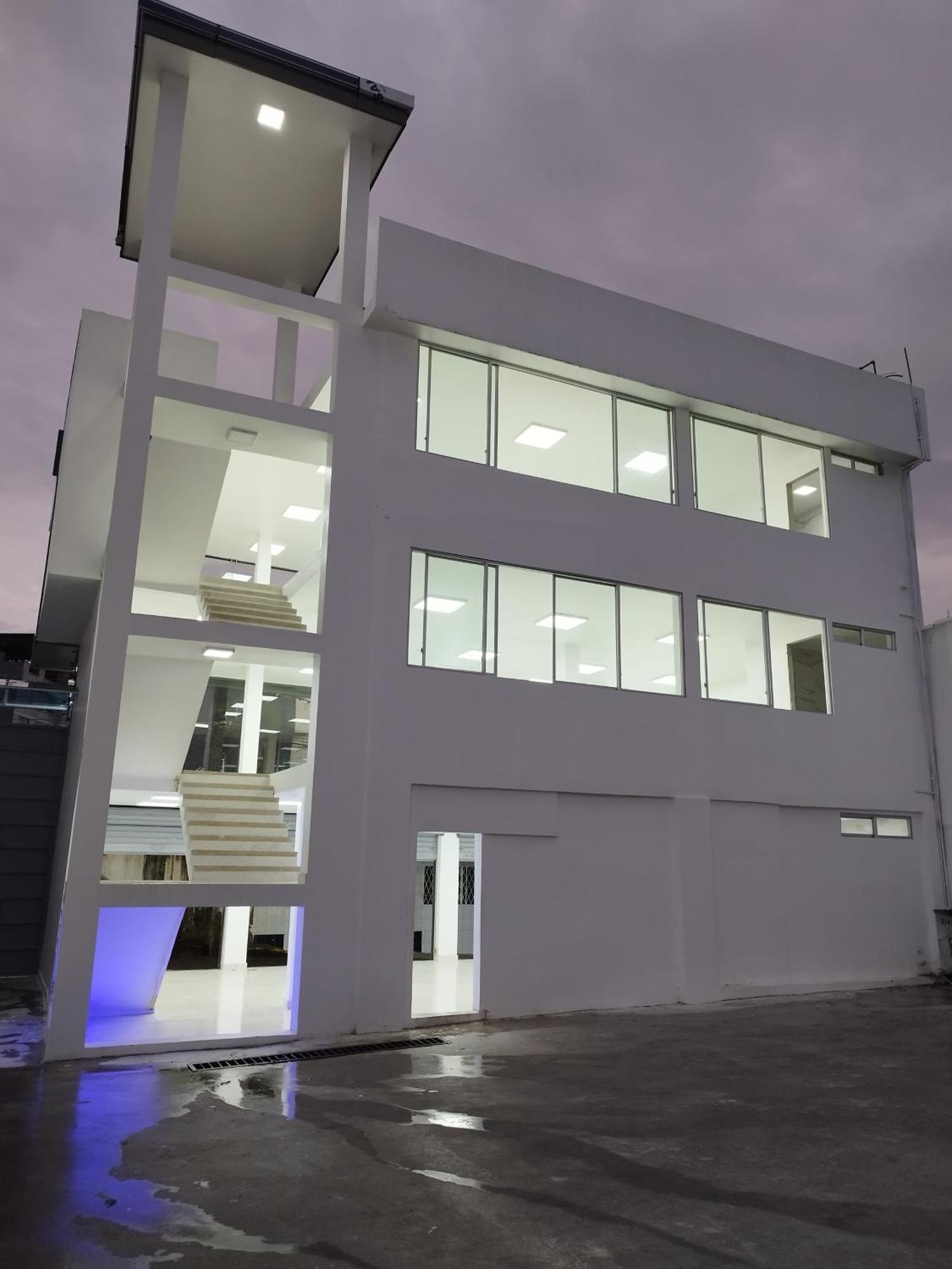 Hotel Puerta Del Sol Santo Domingo de los Colorados Eksteriør bilde