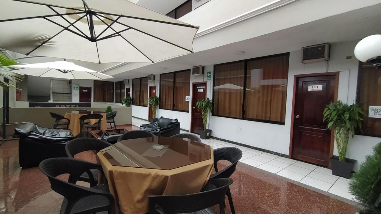 Hotel Puerta Del Sol Santo Domingo de los Colorados Eksteriør bilde